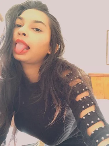 Nena – VIP Call Girl Lucknow